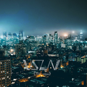 夫妻夜里看的AV
